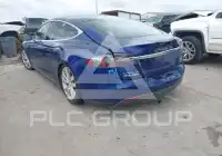 2016 Tesla Model S фото