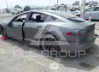 2016 Tesla Model S photo