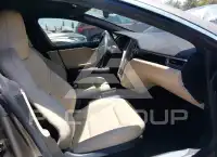 2016 Tesla Model S фото