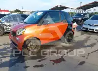 2016 Smart FORTWO photo