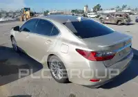 2016 Lexus ES350 фото