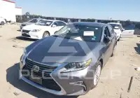 2016 Lexus ES350 photo