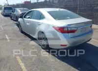 2016 Lexus ES350 photo