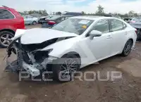 2016 Lexus ES350 photo