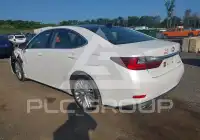 2016 Lexus ES350 фото