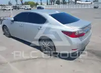 2016 Lexus ES350 photo