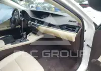 2016 Lexus ES350 photo