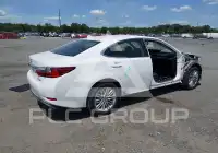 2016 Lexus ES350 фото
