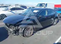 2016 Lexus ES350 photo