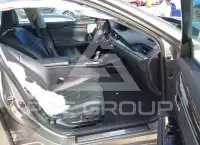 2016 Lexus ES350 photo