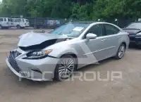 2016 Lexus ES350 photo
