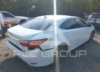 2016 Lexus ES350 photo
