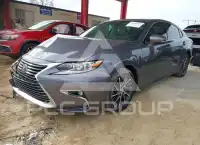 2016 Lexus ES350 photo
