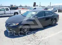 2016 Lexus ES350 photo