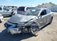 2016 Lexus ES350 photo