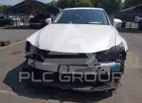 2016 Lexus IS300 фото