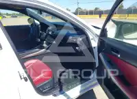 2016 Lexus IS200 photo