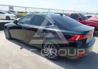 2016 Lexus IS200 фото