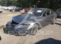 2016 Lexus IS200 photo