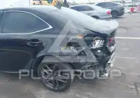 2016 Lexus IS200 photo