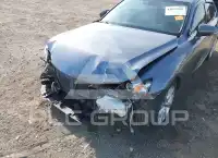 2016 Lexus IS200 фото
