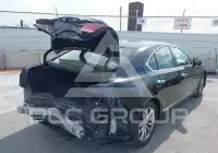 2016 Lexus LS460 photo