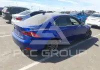 2016 Lexus IS350 фото