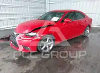 2016 Lexus IS350 фото