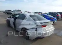 2016 Lexus IS350 photo
