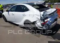 2016 Lexus IS350 photo
