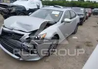 2016 Lexus ES300 фото