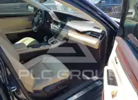 2016 Lexus ES300 photo