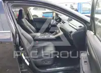 2016 Lexus NX200T фото