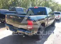 2016 RAM 1500 photo
