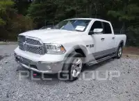 2016 RAM 1500 фото