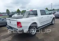 2016 RAM 1500 photo