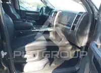2016 RAM 1500 photo