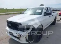 2016 RAM 1500 photo