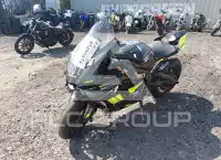 2016 Yamaha YZFR1 фото