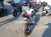 2016 Yamaha YZFR1 фото