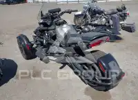 2016 Can-AM SPYDER фото