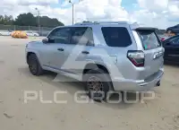2016 Toyota 4 RUNNER photo