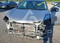 2016 Toyota RAV4 фото