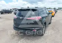 2016 Toyota RAV4 photo