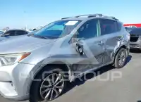2016 Toyota RAV4 фото