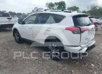 2016 Toyota RAV4 photo