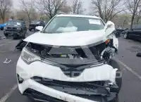2016 Toyota RAV4 фото