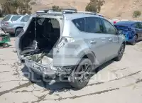 2016 Toyota RAV4 фото
