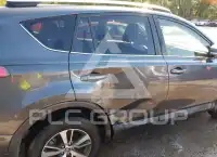 2016 Toyota RAV4 photo