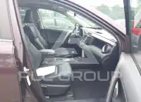 2016 Toyota RAV4 фото